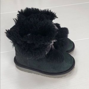 Ugg Boots - Toddler Girls - Pom Pom Ugg Boots